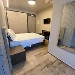 Elia 3*