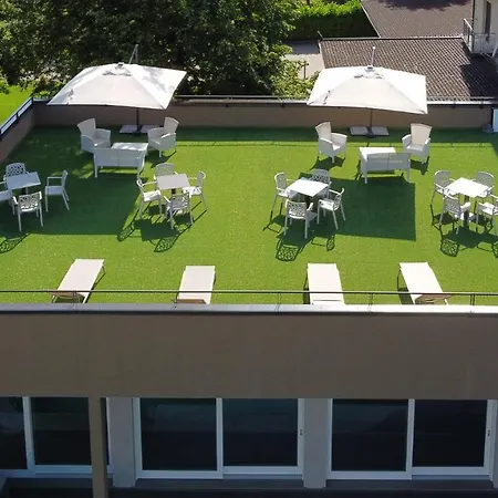 Elia Hotel