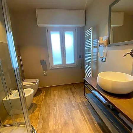 Hotel Elia 3*